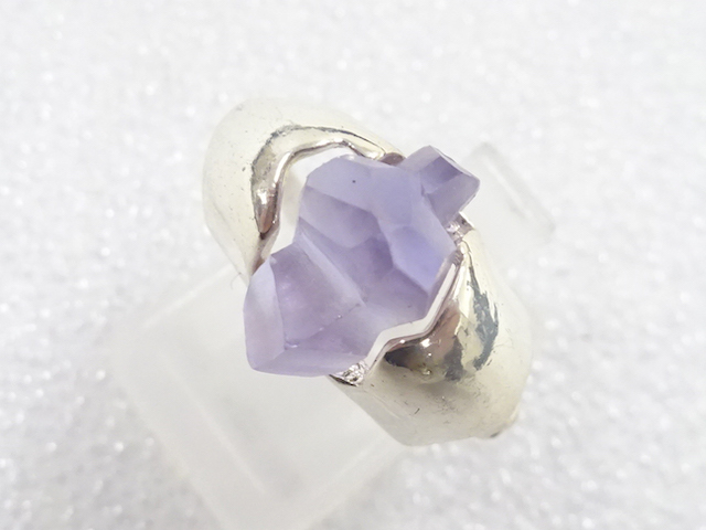 JAPANESE KIMONO / ANTIQUE COLORED STONE RING (SIZE 11.5)